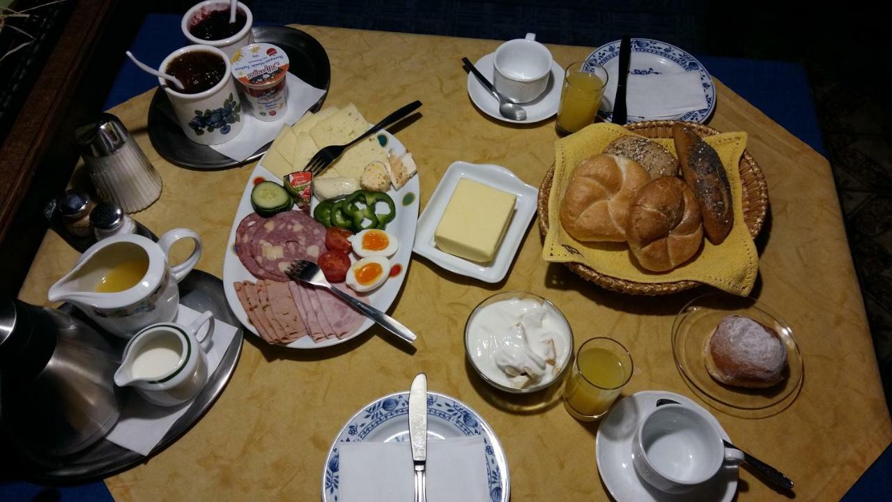 Hotel/Pension Rosengarten Franking Ngoại thất bức ảnh